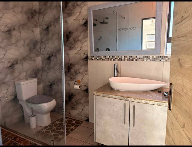 5 BEDROOM HOUSE FOR SALE IN WATERKLOOF